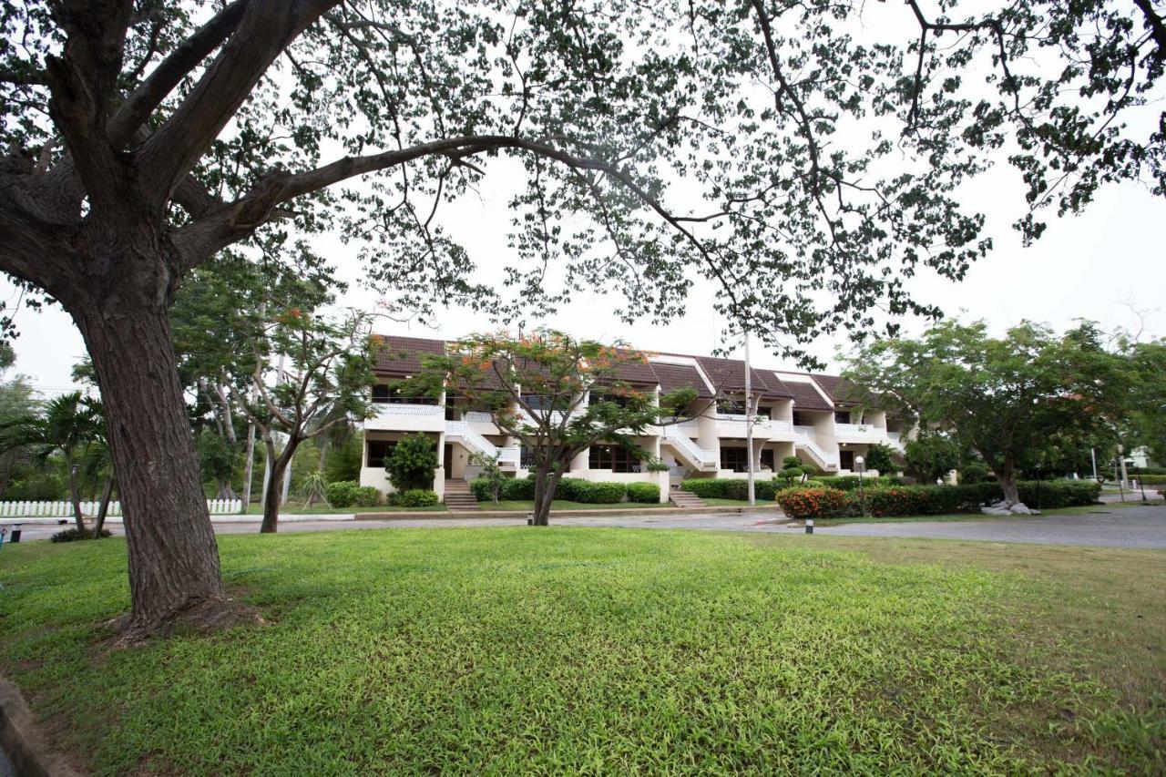 Eurasia Cha-Am Lagoon Exterior photo